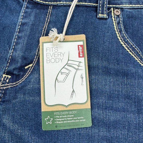 NWT Levi’s 542 Jeans Relaxed Fit Dark Wash Stretch Plus Size 20W Women - Picture 4 of 9